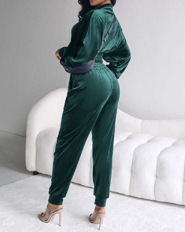 2 Piece Velvet Lounge Outfits Zip Up Crop Sweatshirt and Cuffed Sweatpants with Pockets