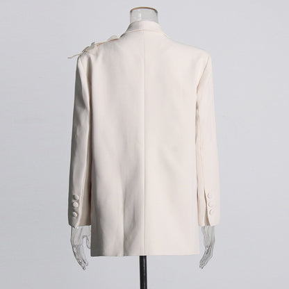 The Ivory Semi 3D Bloom Blazer