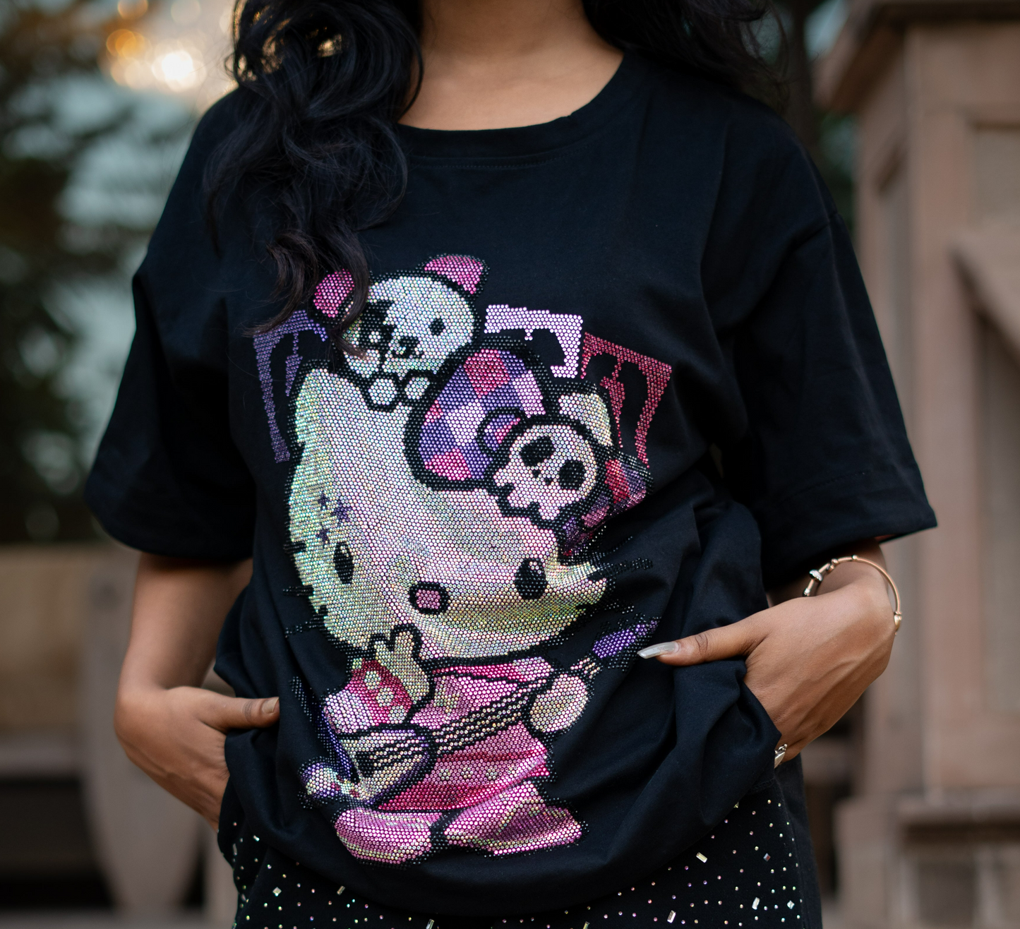 Oversized Sparkling Hello Kitty top